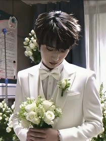 严浩翔：她一心只想磕CP